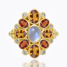Load image into Gallery viewer, 18K Anima Cluster Ring