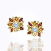 Load image into Gallery viewer, 18K Anima Cluster Earrings
